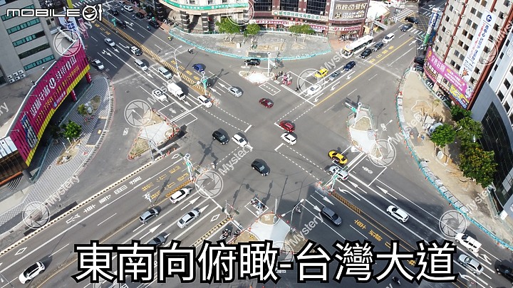 點我看大圖 New 西區 【大通大美】 22F超高地標大樓 台灣大道二段一號 燙金門牌 西區唯一小坪數 正台中市核心機能綠地藍線捷運地標宅 極潛銷