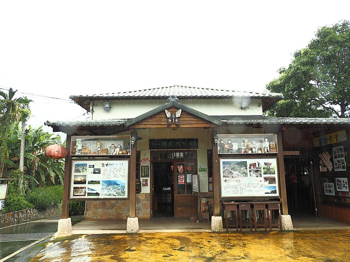 花蓮 富源車站｜拔仔庄常民文化館、大農大富平地森林園區、光復車站、翁游韭菜臭豆腐、廖快菸樓｜大榮國小教師宿舍｜林田警察官吏派出所及舊林田派出所、森山舍咖啡、新城(太魯閣)車站、崇德車站—梅雨季中的花蓮旅行，第四部