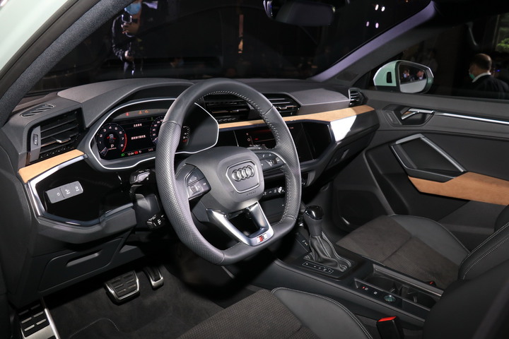 Audi第二代Q3 / Q3 Sportback預售價182萬起，首批150台、6月開始交車！