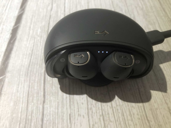 AUKEY Key Series EP-T18NC 音質首選 三頻均衡耐聽,主動降噪續航優!