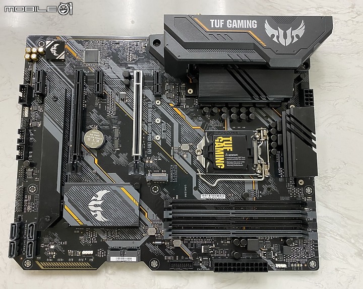 APE 功能體驗 TUF GAMING B460 PRO WIFI / I5 10400 開箱