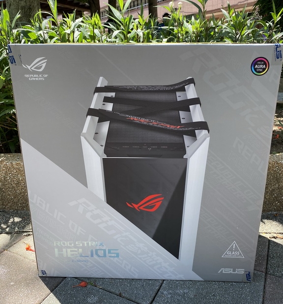 [開箱] 開啟銀白信仰 ROG STRIX Helios 銀白太陽神 - Mobile01