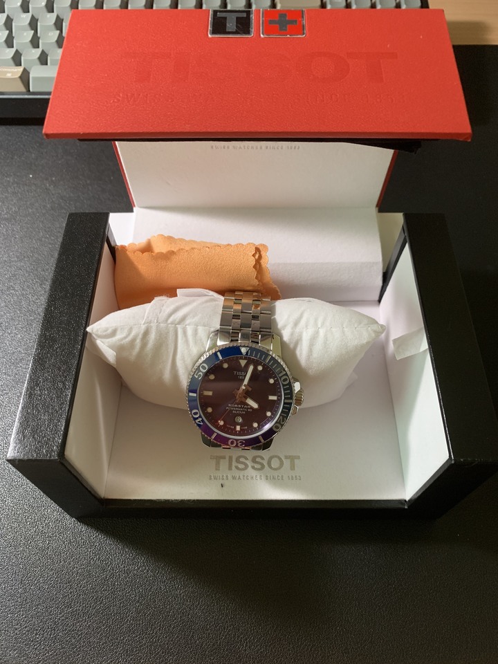 簡單開箱- TISSOT SEASTAR 1000 POWERMATIC 80 SILICIUM