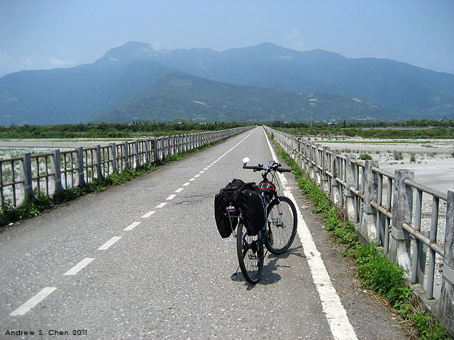 最甜蜜的單車環島(2011年追尋消失中的煙囪)