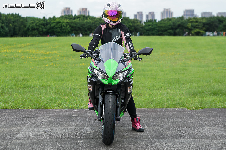 Kawasaki Ninja 650 改款試駕 外型提升配備更超值