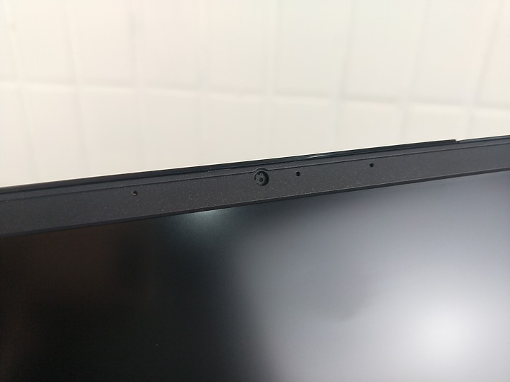 「小亞開箱」MSI GP75 Leopard 10SEK  淬鍊進化！第十代處理器極致效能完整釋放