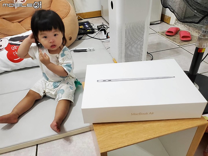 2020 Macbook Air i5版開箱與簡易感想 (對比MBP16)