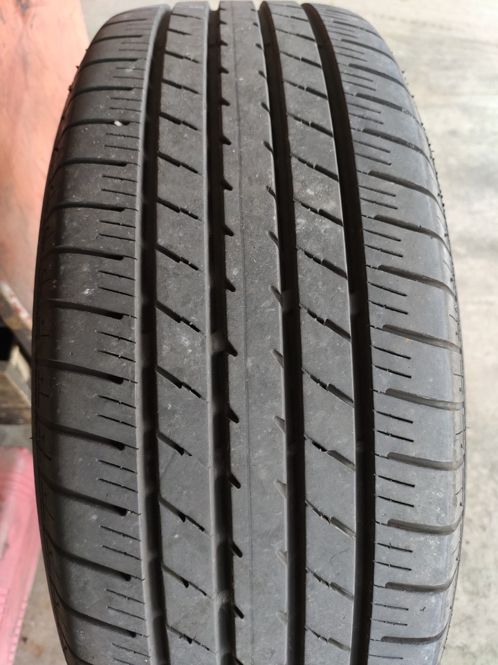 Goodyear EFGP2 沒有想像中安靜(尺寸 205/55/16)