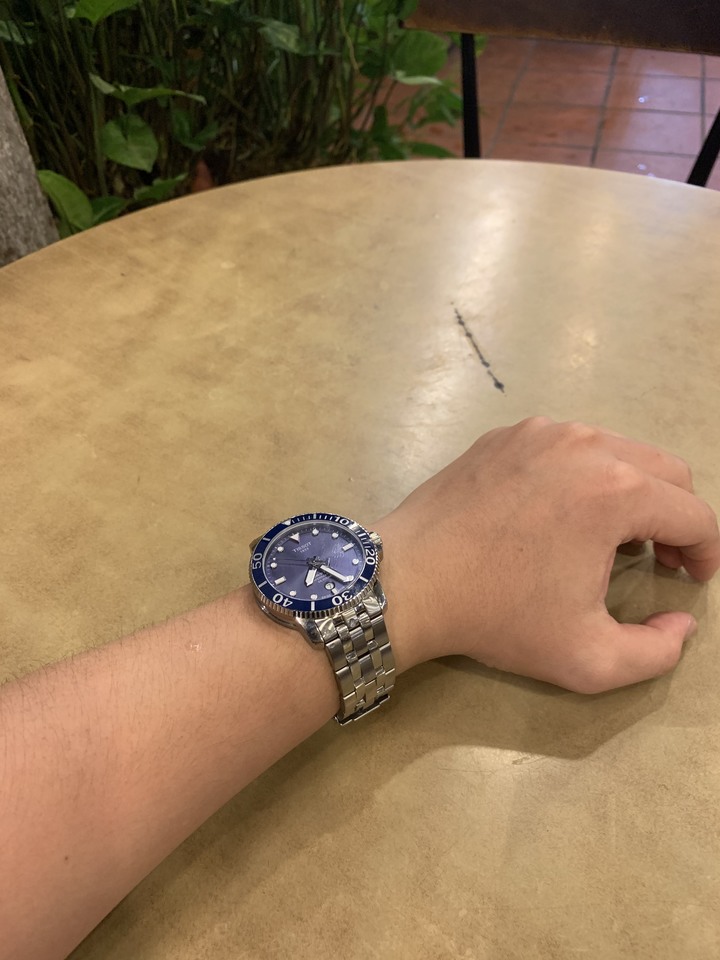 簡單開箱- TISSOT SEASTAR 1000 POWERMATIC 80 SILICIUM