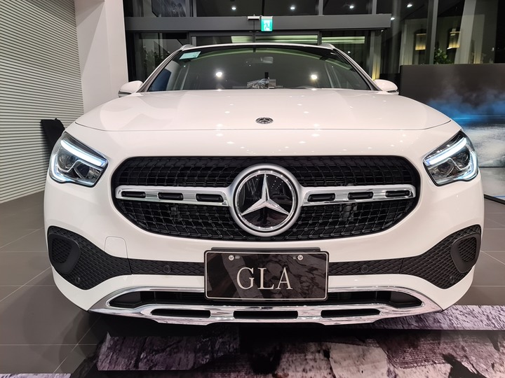 點我看大圖 超有勢!全新大改款第二代GLA 200 靜態賞車分享