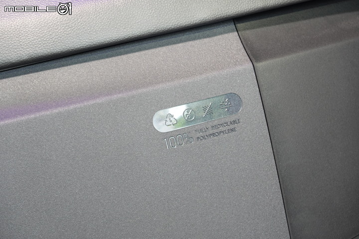 【採訪】Gogoro S3／S3 ABS 正式發表！全車黑化更具跑格