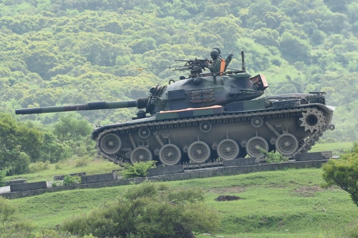 陸軍擬升級300輛現役戰車,,挑選部分M60A3與CM-11戰車延壽