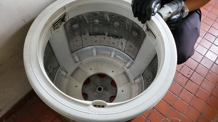 揭露洗衣機的黑暗面，這也太髒了吧…求日製滾筒推薦！