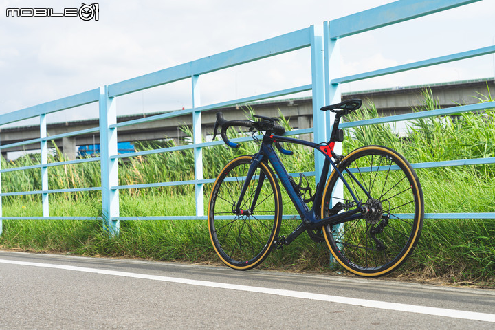 Garmin Edge 130 Plus 衛星導航、Varia315 車後雷達實測 初入門車友的實用配備!