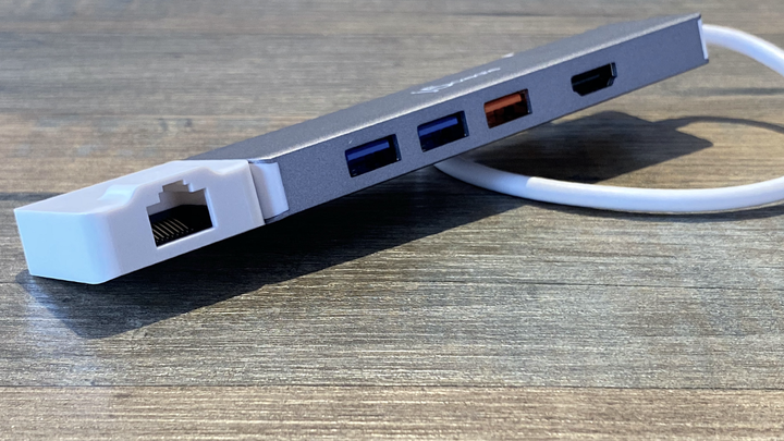 終於有 10Gbps 的 USB-C hub！開箱手上第一支 j5create JCD375 USB3.2 Gen2