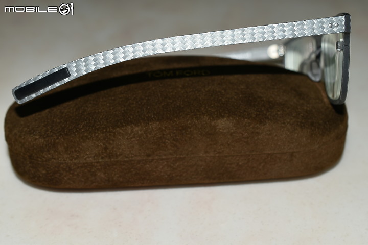 點我看大圖 Tom Ford CUSTOM.6 Specs Of Wood MARKUS T 四支齊發