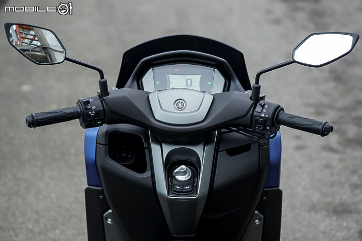 2020 YAMAHA NMAX 155 賽道試駕 家族新將穩定再升級