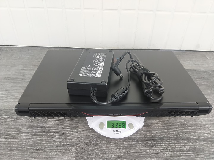 「小亞開箱」MSI GP75 Leopard 10SEK  淬鍊進化！第十代處理器極致效能完整釋放