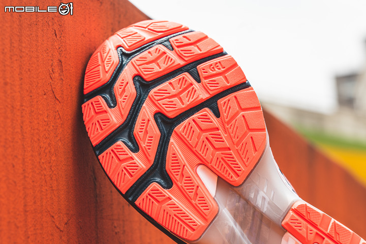 ASICS GEL - KAYANO 27 實跑分享 跑鞋之王的極致支撐性!