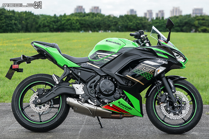 Kawasaki Ninja 650 改款試駕 外型提升配備更超值