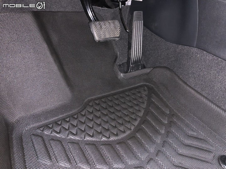 [開箱]3Dmats優固立體汽車踏墊