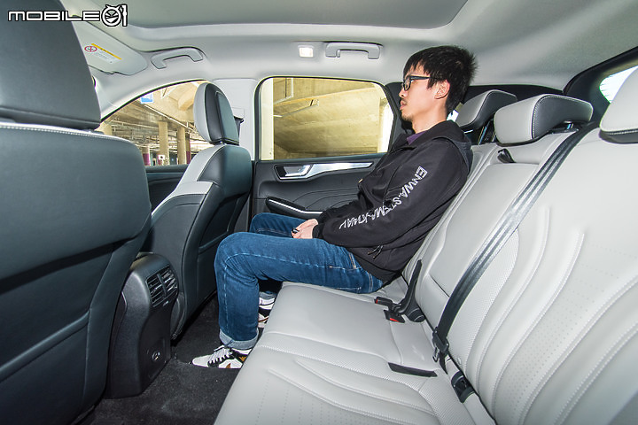 Ford Kuga EcoBoost 250 ST-Line試駕:全能運動跑旅新標竿