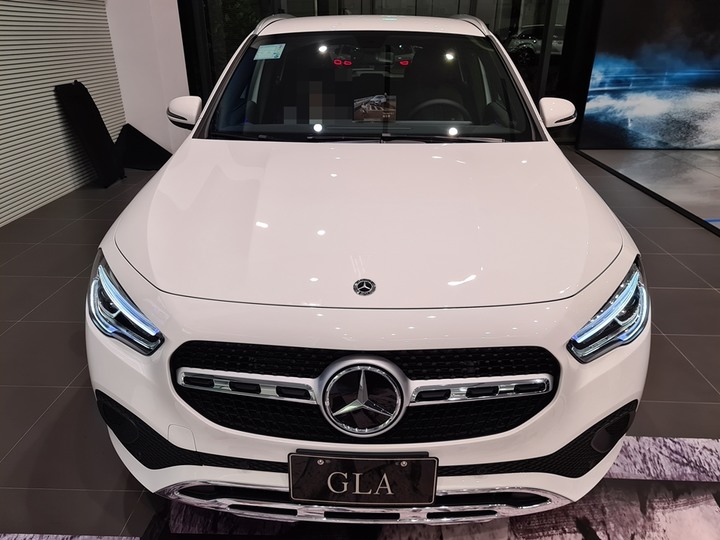 點我看大圖 超有勢!全新大改款第二代GLA 200 靜態賞車分享