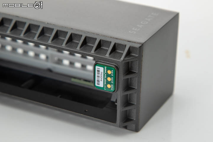 Seagate FireCuda Gaming Dock 外接硬碟+擴充塢實測 | 同時擴充容量與周邊連接的夢想配件