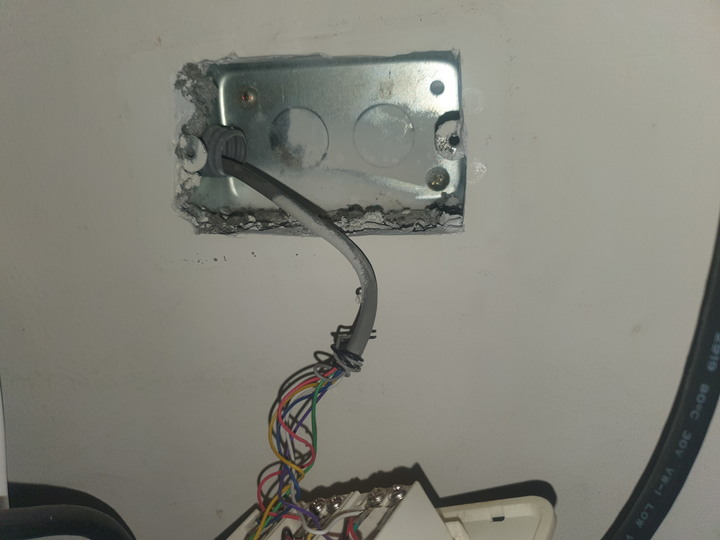 請教電話線線路接法(想抽換成網路線)