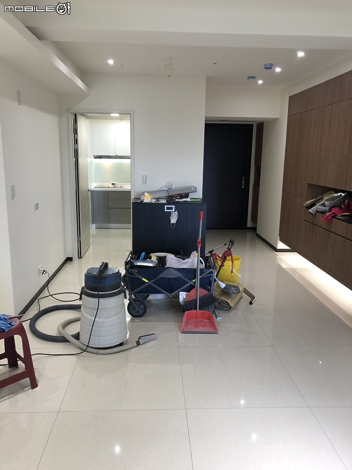 [開箱]現代北歐混搭舒適宅-好好的享受對面建案還沒蓋起來前的無限棟距吧