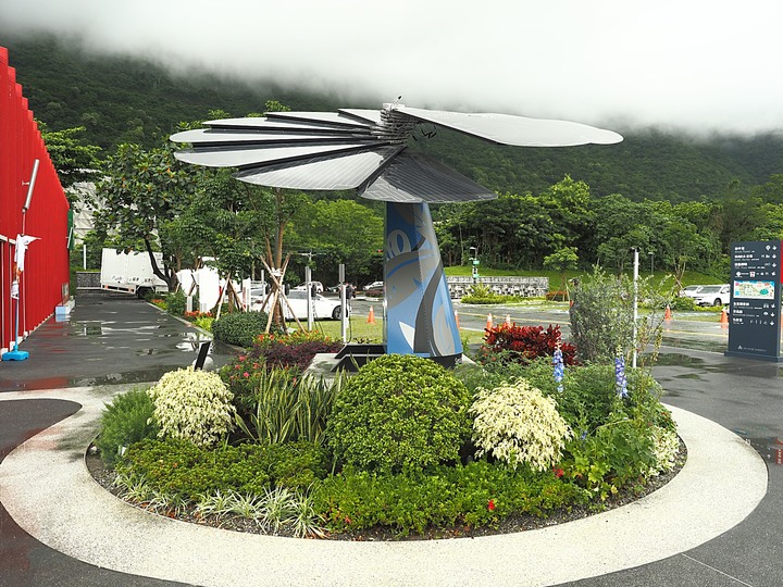 花蓮 台泥DAKA園區、CUME 咖哩、知卡宣森林公園、吉安火車站、美崙山生態展示館、台灣原住民族文化館、福杯滿溢民宿、戴記扁食—梅雨季中的花蓮旅行，第二部