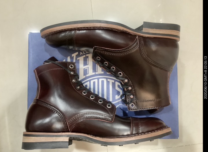 Custom White’s boots