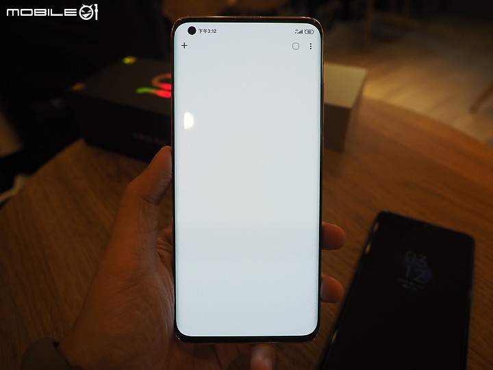 點我看大圖 十年集大成-小米 10 Pro 陸版12/256G 珍珠白 開箱、體驗(與米9比較)