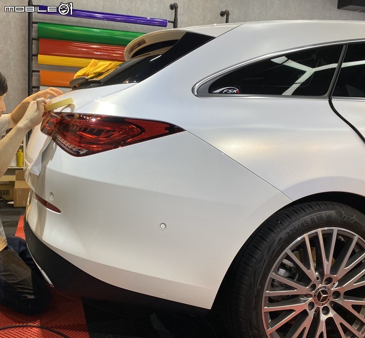 【開箱】20/20 CLA 200 Shooting Brake X118 白色