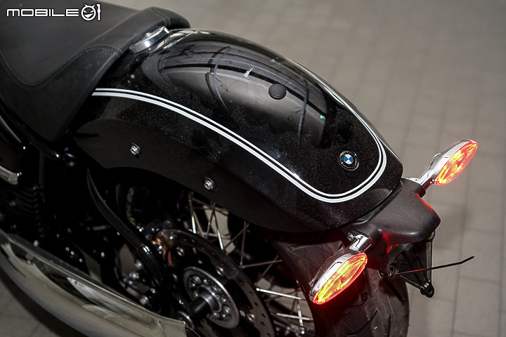 BMW Motorrad R 18 First Edition 到港開箱！限制級般的性感誘惑！