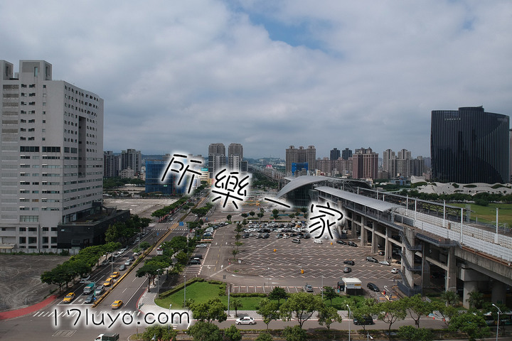 鴻築高鐵空拍圖～