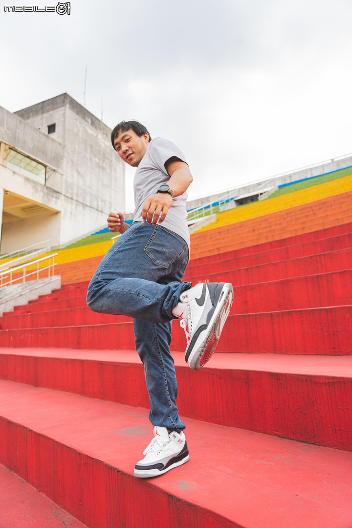 LEVI’S COOL Jeans 502 丹寧褲實穿分享 排汗、透氣、彈性三大需求一褲搞定!