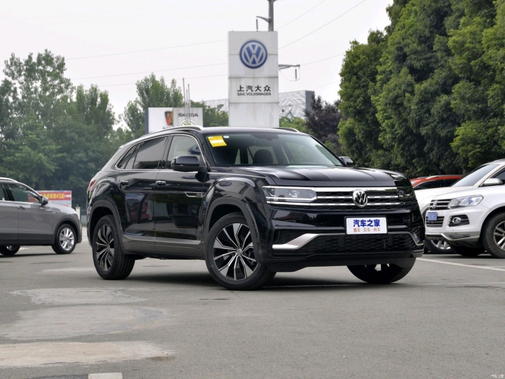 福斯這款Coupe SUV怎麼愈看愈怪？(同集團車型對比)