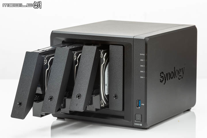 Synology 四款新 NAS 開箱+ DS920+ 長期測試 建立完整私有雲端的穩定選擇