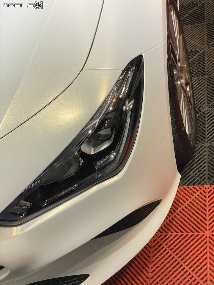 【開箱】20/20 CLA 200 Shooting Brake X118 白色