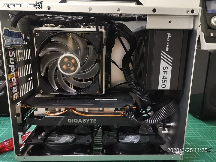 點我看大圖 技嘉 B550I AORUS PRO AX 小開箱