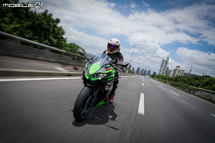 Kawasaki Ninja 650 改款試駕 外型提升配備更超值