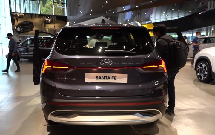 全球首發2021 Santa Fe實車介紹影片