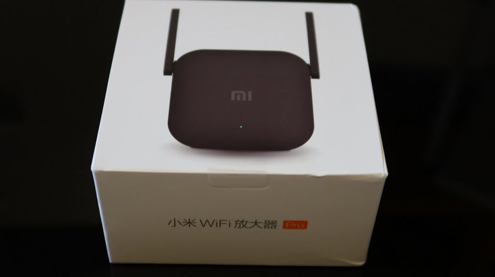 家裡路由器的網路訊號在某個角落很弱?小米WiFi放大器PRO是你的救星