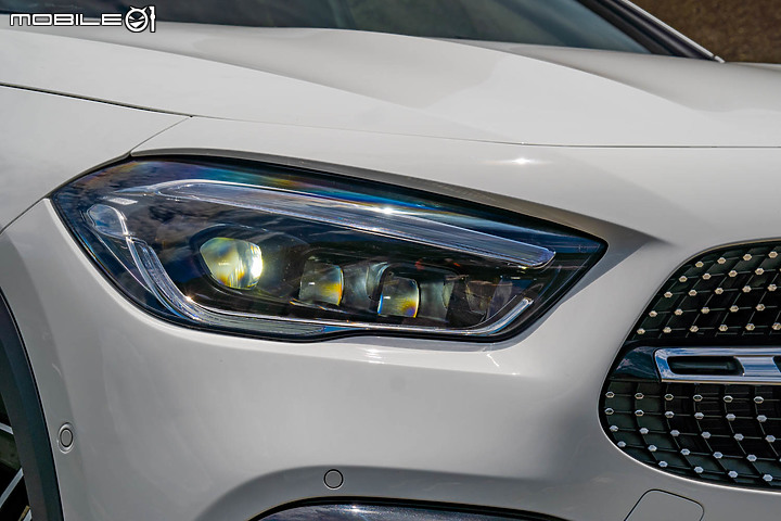 Mercedes-Benz GLA 200 試駕:鮮明休旅風格 好開至上