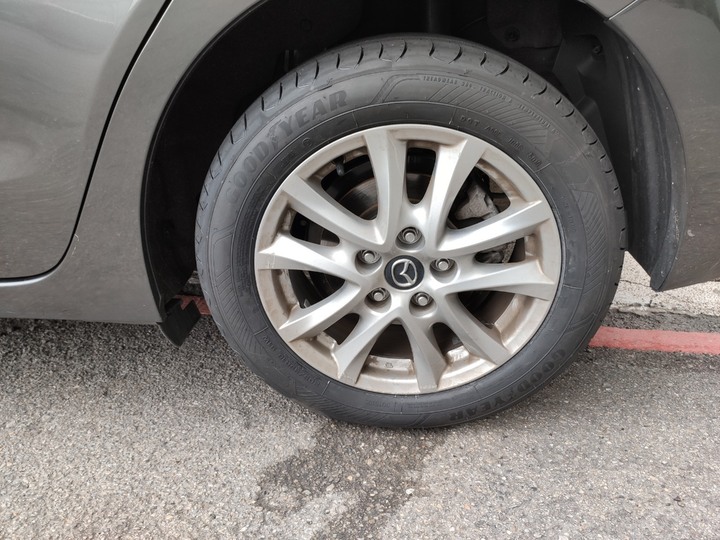 Goodyear EFGP2 沒有想像中安靜(尺寸 205/55/16)