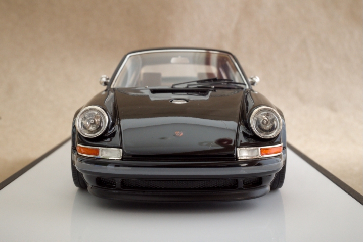 Singer 911 by Make Up
