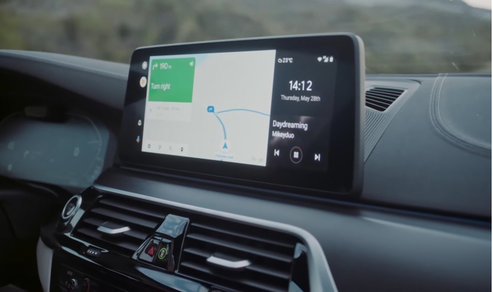 BMW的Android Auto可整合儀表+HUD （官方宣傳片）