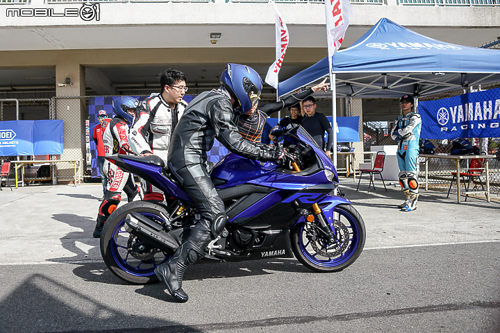 YAMAHA 台灣山葉機車 YZF-R3 媒體競速同樂會全記錄！賽車魂就該在賽道上解決！