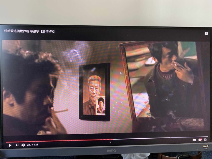 ［求助］Macbook Pro 2020/2014 外接顯示屏，Youtube全螢幕會花屏